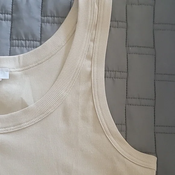 Hanro Light Beige Ribbed Tank Top - Picture 3 of 8